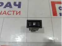 Кнопка открывания лючка бензобак Toyota Avensis 8484105010