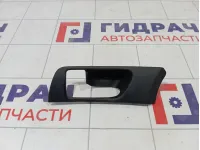 Накладка ручки внутренней передней левой Toyota Avensis 6761605020