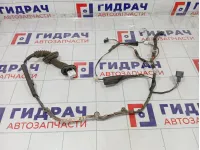 Проводка двери задней левой Toyota Avensis 8215405210