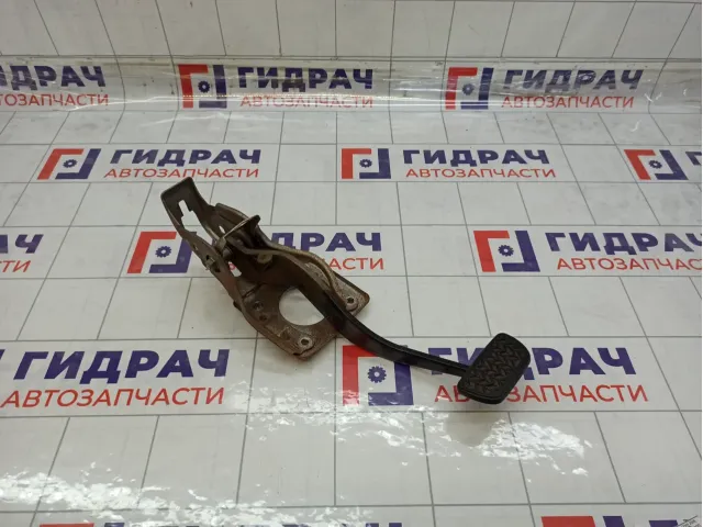 Педаль тормоза Toyota Avensis 4710105110