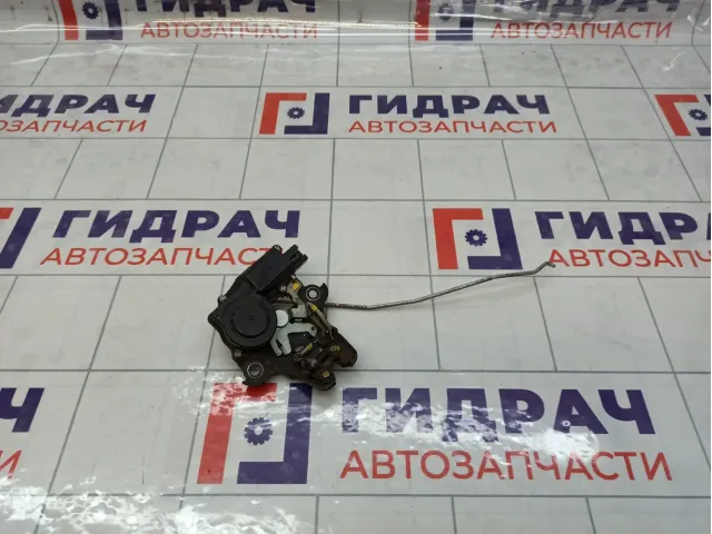 Замок багажника Toyota Avensis 6460005011