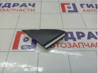 Накладка крыла переднего правого Toyota Avensis 6011705010