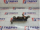 Блок предохранителей Toyota Avensis 8274105030
