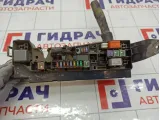 Блок предохранителей Toyota Avensis 8274105030