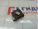 Моторчик заслонки отопителя (печки) Toyota Avensis