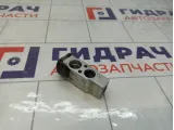 Клапан кондиционера Toyota Avensis 8851521040