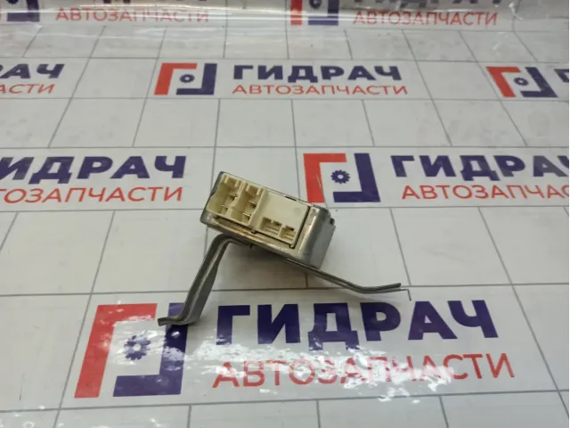 Блок электронный Toyota Avensis 8965005050