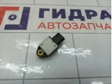 Датчик AIR BAG Toyota Avensis 8983305020