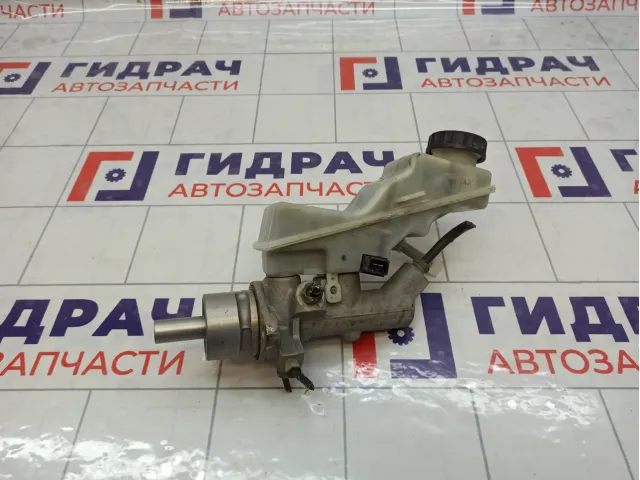 Цилиндр тормозной главный Toyota Avensis 4720105112