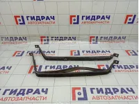 Лента крепления бензобака Toyota Avensis