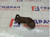 Кронштейн балки задней правый Toyota Avensis 5229720020