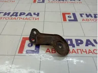 Кронштейн балки задней правый Toyota Avensis 5229720020