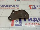 Кронштейн балки задней левый Toyota Avensis 5229820010