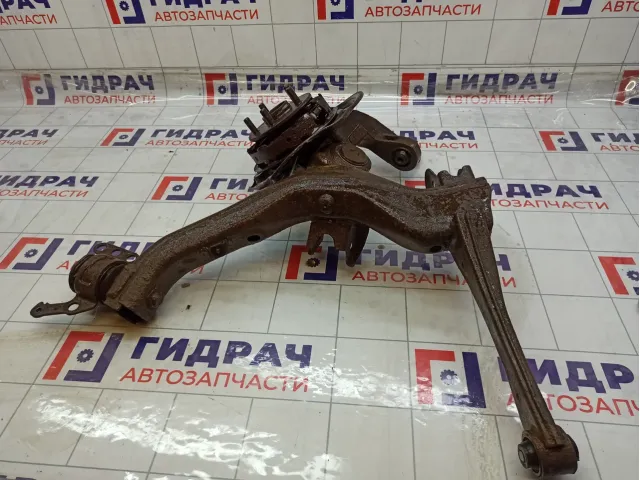 Кулак поворотный задний левый Toyota Avensis 4230505101