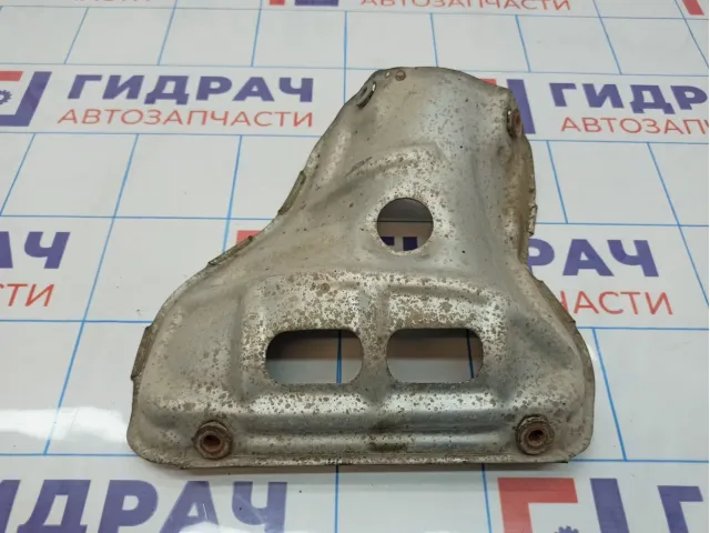 Экран тепловой Toyota Avensis (T250) 17167-0D052.