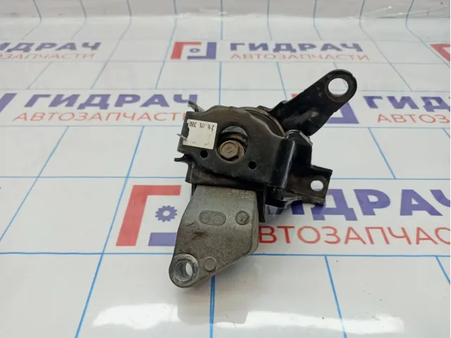 Опора двигателя правая Toyota Avensis (T250) 12305-0D050.