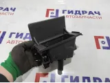Ящик центальной консоли Toyota Avensis (T250) 5891905010B0. Не фиксируется.