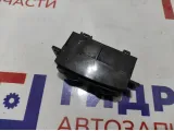 Кнопка обогрева сидений Toyota Avensis (T250) 8475105030.