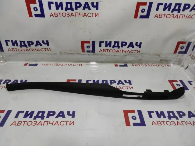 Накладка декоративная на торпедо правая Toyota Avensis (T250) 55475-05010.