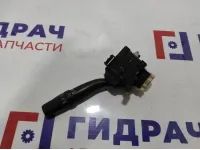 Переключатель поворотов подрулевой Toyota Avensis (T250) 8414005100. Потертости.
