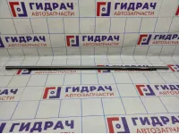 Накладка стекла переднего правого Toyota Avensis (T250) 75710-20491.