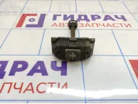 Ограничитель двери передний левый Toyota Avensis (T250) 68610-05040.