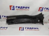 Решетка под лобовое стекло левая Toyota Avensis (T250) 55782-05041.