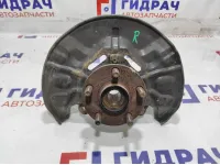 Кулак поворотный передний правый Toyota Avensis (T250) 43211-05052.