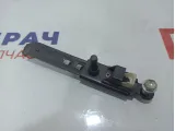 Механизм регулировки ремня безопасности Toyota Avensis (T250) 7320005030.