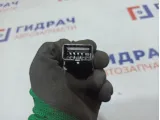 Кнопка аварийной сигнализации Toyota Avensis (T250) 8433205050.