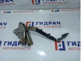 Педаль сцепления Toyota Avensis (T250) 3130105070.