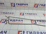 Торсион багажника Toyota Avensis (T250) 6453105040. Комплект.6453205040 .