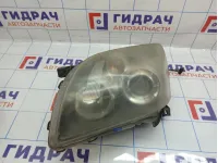 Фара левая Toyota Avensis (T250) 8117005240. Дефекты.