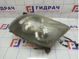 Фара левая Toyota Avensis (T250) 8117005240. Дефекты.