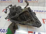 Фара левая Toyota Avensis (T250) 8117005240. Дефекты.