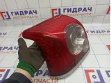 Фонарь задний левый Toyota Avensis (T250) 81561-05210. Дефект крепления.