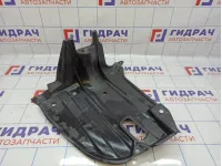 Пыльник заднего бампера левый Toyota Avensis (T250) 5839805030. Дефект.