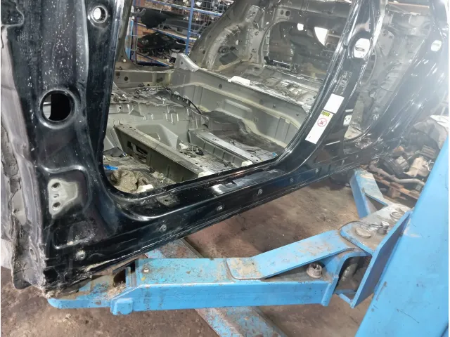 Порог со стойкой левый Toyota Camry (XV40)