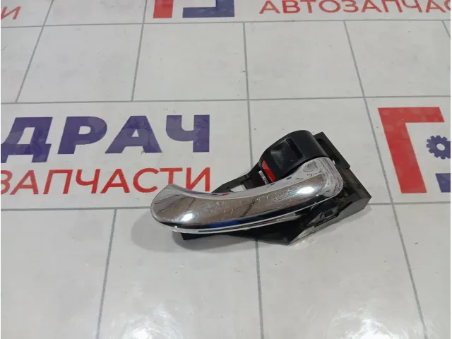 Ручка двери внутренняя правая Toyota Camry (XV40) 6920533090C0