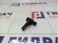 Датчик массового расхода воздуха Toyota Camry (XV40) 2220431010