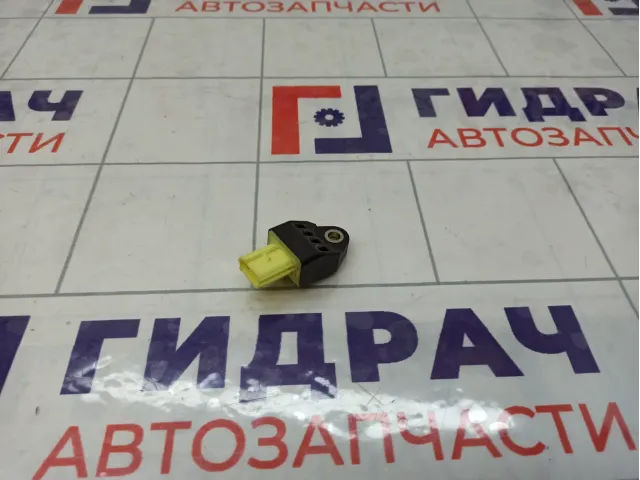 Датчик AIR BAG Toyota Camry (XV40) 8983142010