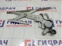 Стеклоподъемник электрический передний правый Toyota Camry 6980133060