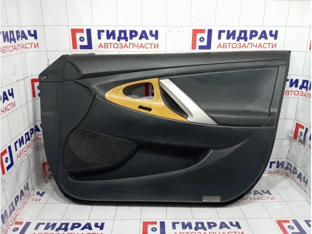 Обшивка двери передней правой Toyota Camry 6761033B70B1