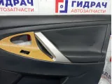 Обшивка двери передней правой Toyota Camry 6761033B70B1