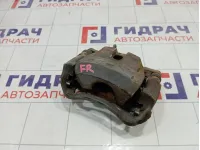 Суппорт тормозной передний правый Toyota Camry 4773033340
