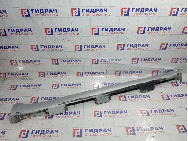 Накладка порога правая Toyota Camry 7585033030A0