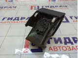 Дефлектор воздушный левый Toyota Camry 5565033160B0