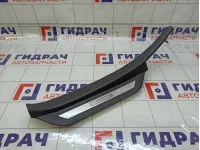 Накладка порога внутренняя задняя левая Toyota Camry 6791833070B0