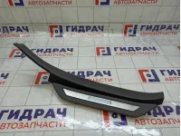 Накладка порога внутренняя задняя правая Toyota Camry 6791733070B0