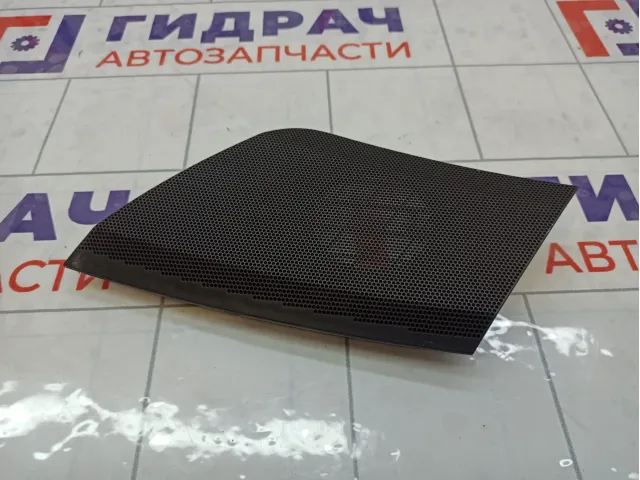 Решетка динамика в торпедо левая Toyota Camry 5547233080B0